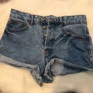 High Rise Light Wash Denim Shorts Size 26 F21